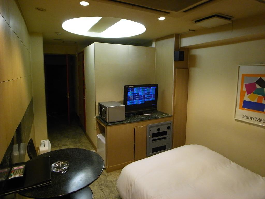 Hotel Rafaie  Tokio Cameră foto